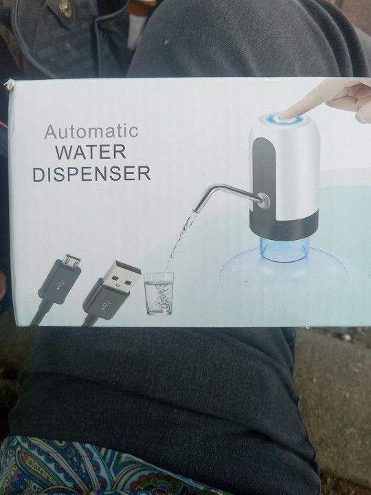 Automatic Water Dispenser Rechargeable
