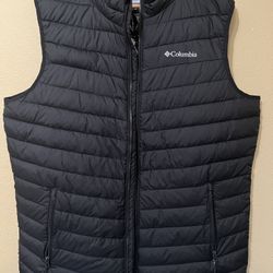 Columbia Mens Vest , Size # L , $40 Firn 