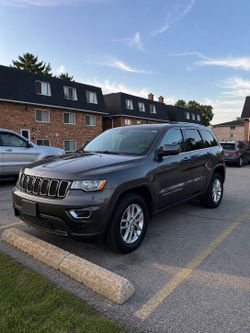 Jeep grand Cherokee Laredo 4x4 clean tittle