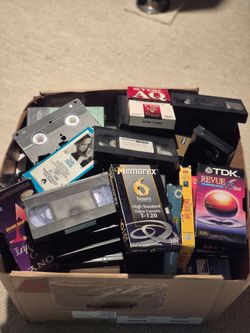 VHS video cassettes Qty 50+