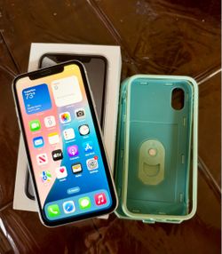 Apple IPhone 10XR 64GB, Unlocked(still in good condition) $100