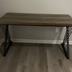 $80 OBO Modern Industrial Desk (4.5ft x 2ft) – Very Sturdy
