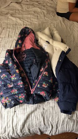 Two sz 6/7 little girls jackets