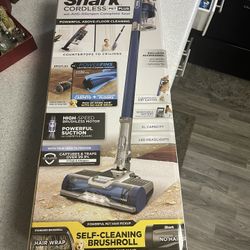 Shark Cordless Pet PLUS
