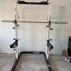 Fitness Gear Pro Half Rack w/ Barbell