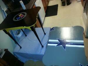 Hand painted Steerlers end table