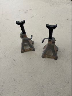 Mack9334 jack stands