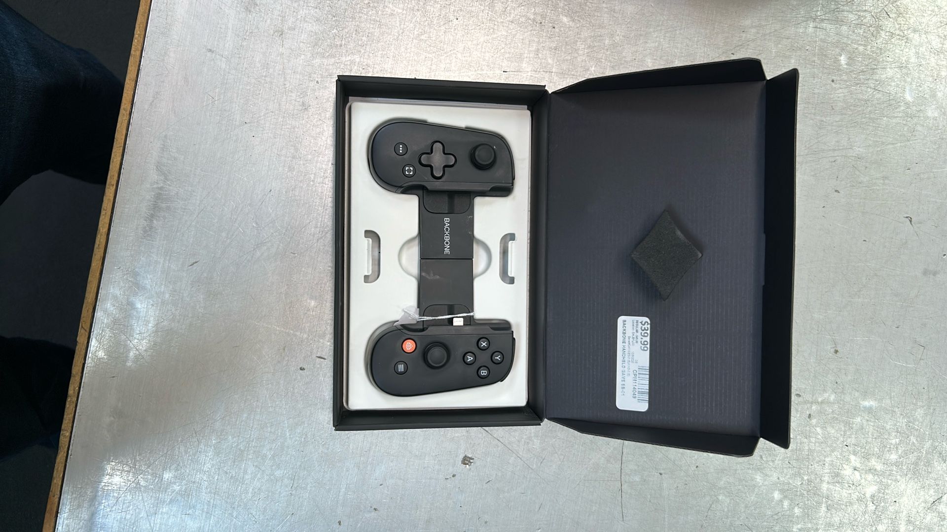Backbone Handheld Game For iPhone