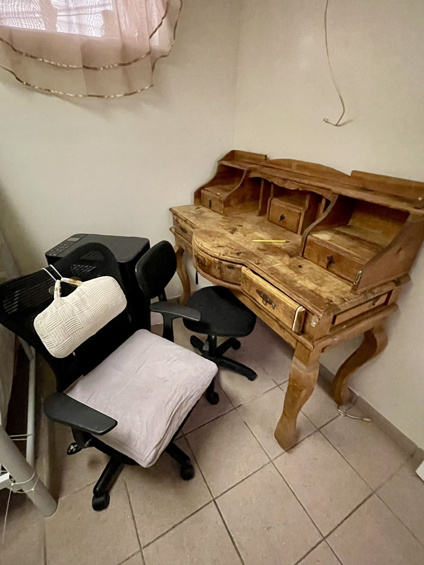 FREE- Wooden Desk and Rolling Chairs