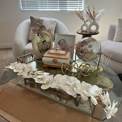 Vendo Aquarium Decorativa Blanco / 24” 