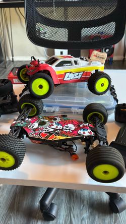 X2 Losi Mini T 2.0 brushless bundle 2 trucks!
