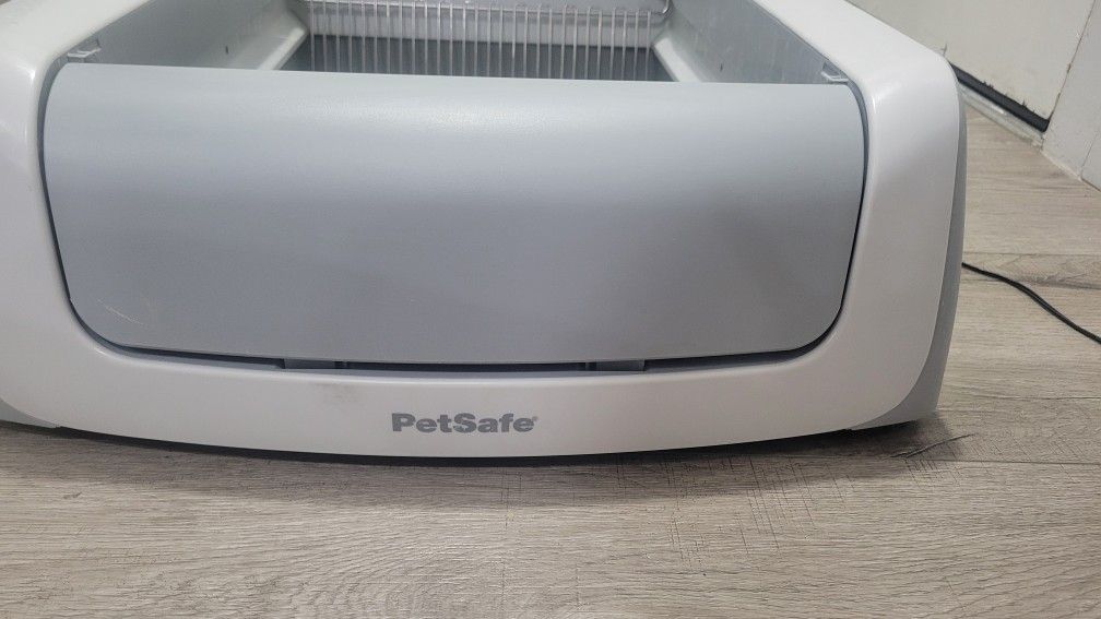 Petsafe Scoop Free Litter Box