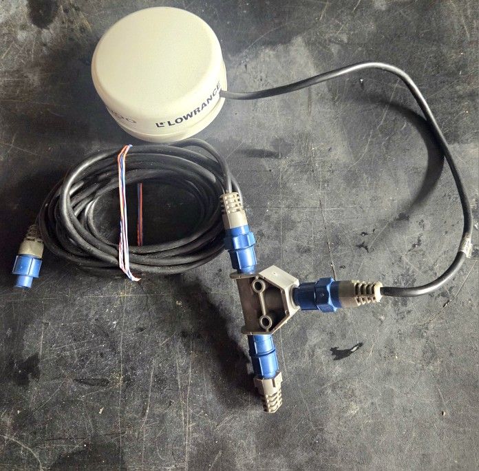 GPS Receiver For Boat - GC-2000 Lowrance - North Glendale 