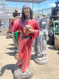 48” virgen de cemento $295.00 cada una sagrado corazón $$295.00