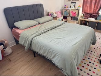 Full bed frame