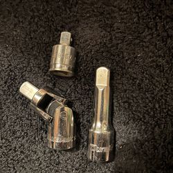 Duralast 1/2” Drive Universal Socket, 1/2” - 3/8 Drive Socket & 1/2” Drive 3” Ext Bar