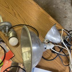3 Shop Spot Light