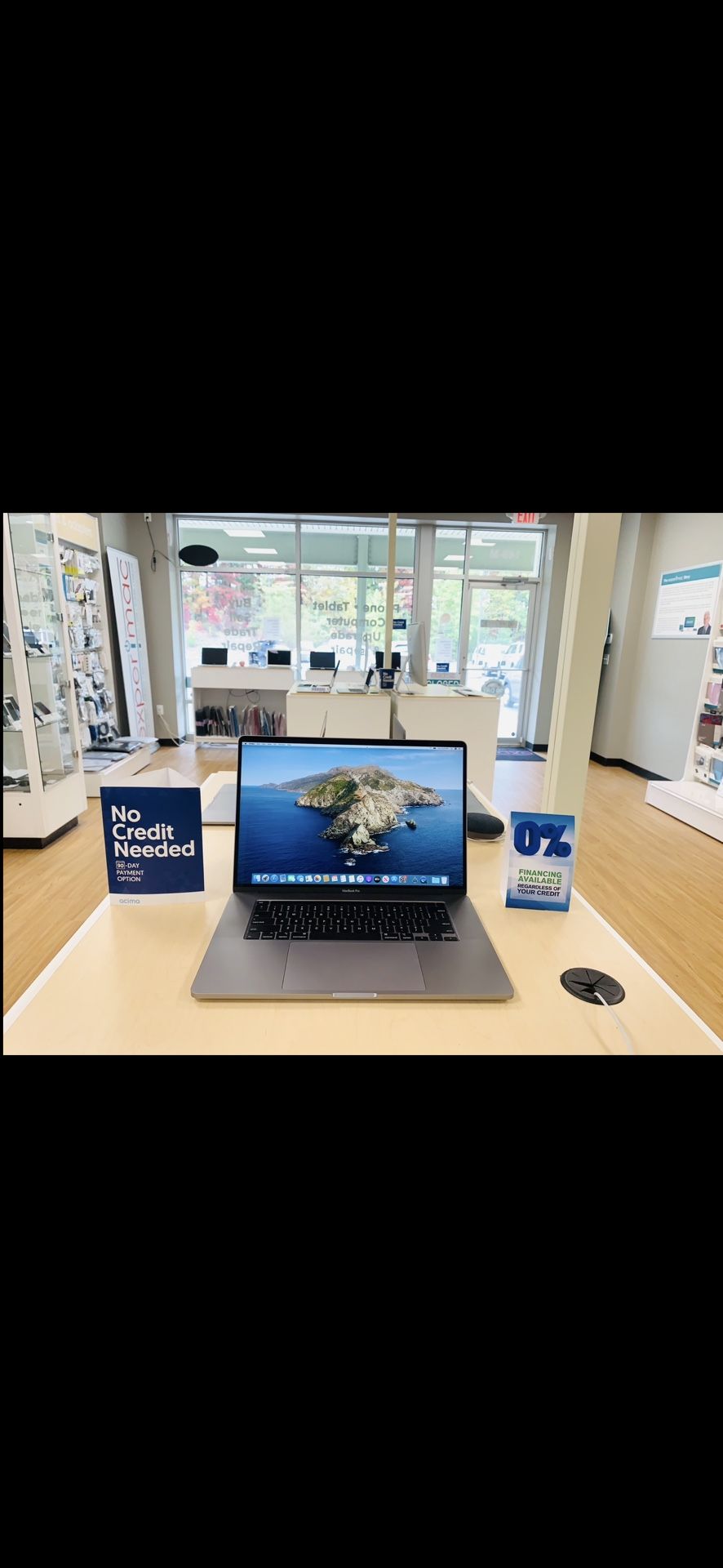 2019 16" MacBookPro TouchBar 2.6GHz i7 16GB RAM 500SSD 1 Year Warranty - $599 (Middleton, MA)