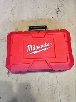 Milwaukee 5/8” SDS-Plus Rotary Hammer Drill w/ Hard Case – Excellent Condition