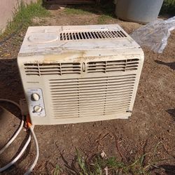 Frigidaire Window Air Conditioner 