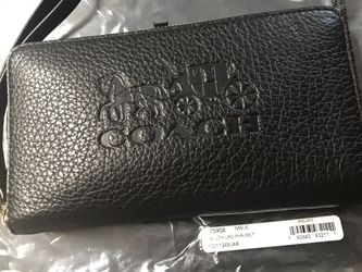 Wristlet (coach)