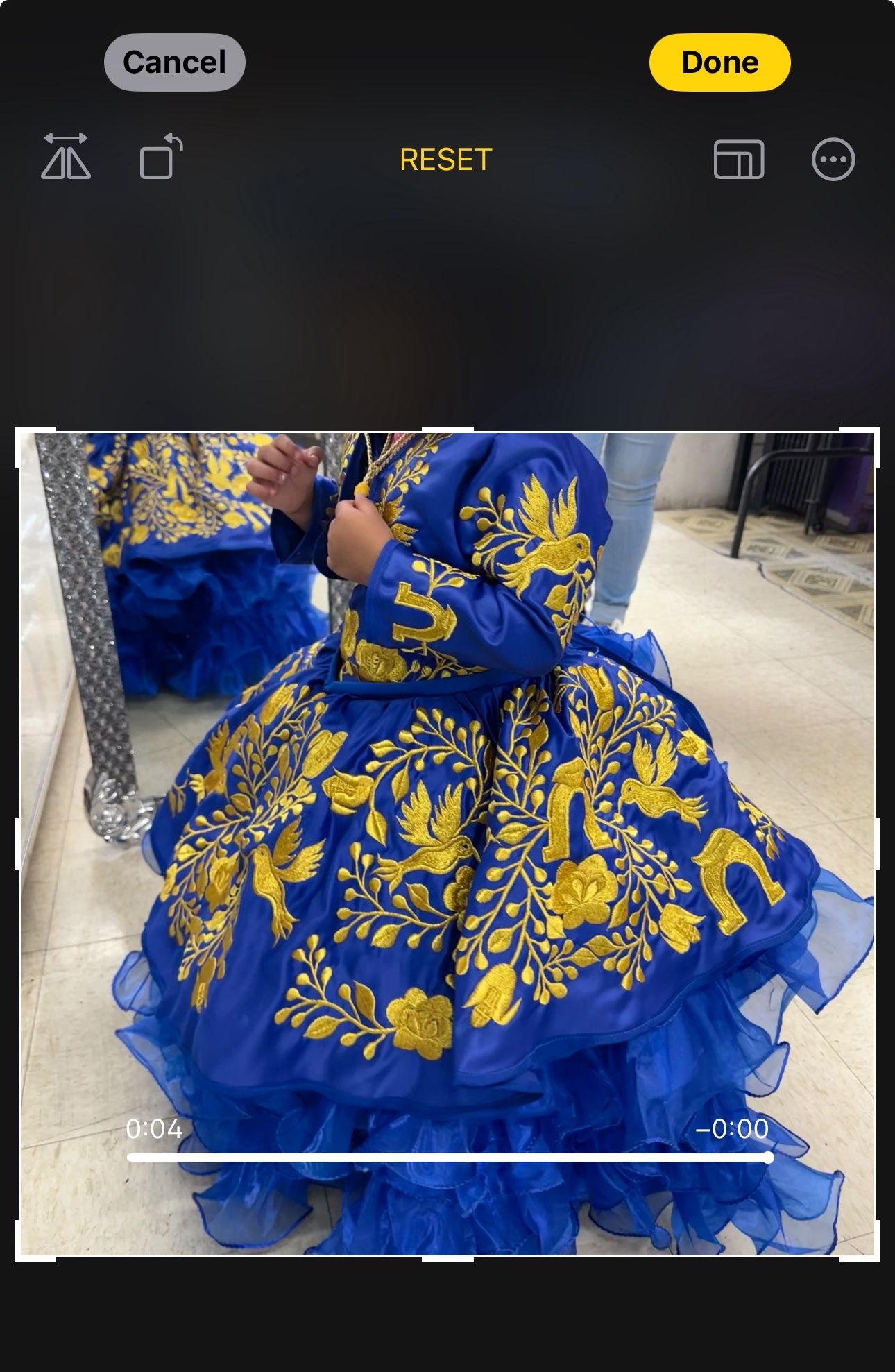 Vestido En Venta Con Crinolina Y Sombrero Charo Incluido