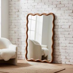 Length  Mirror with Wavy Frame