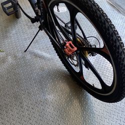 Mongoose whelen mack mag wheel men s bike reviews