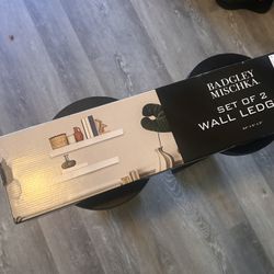 Wall Shelves 