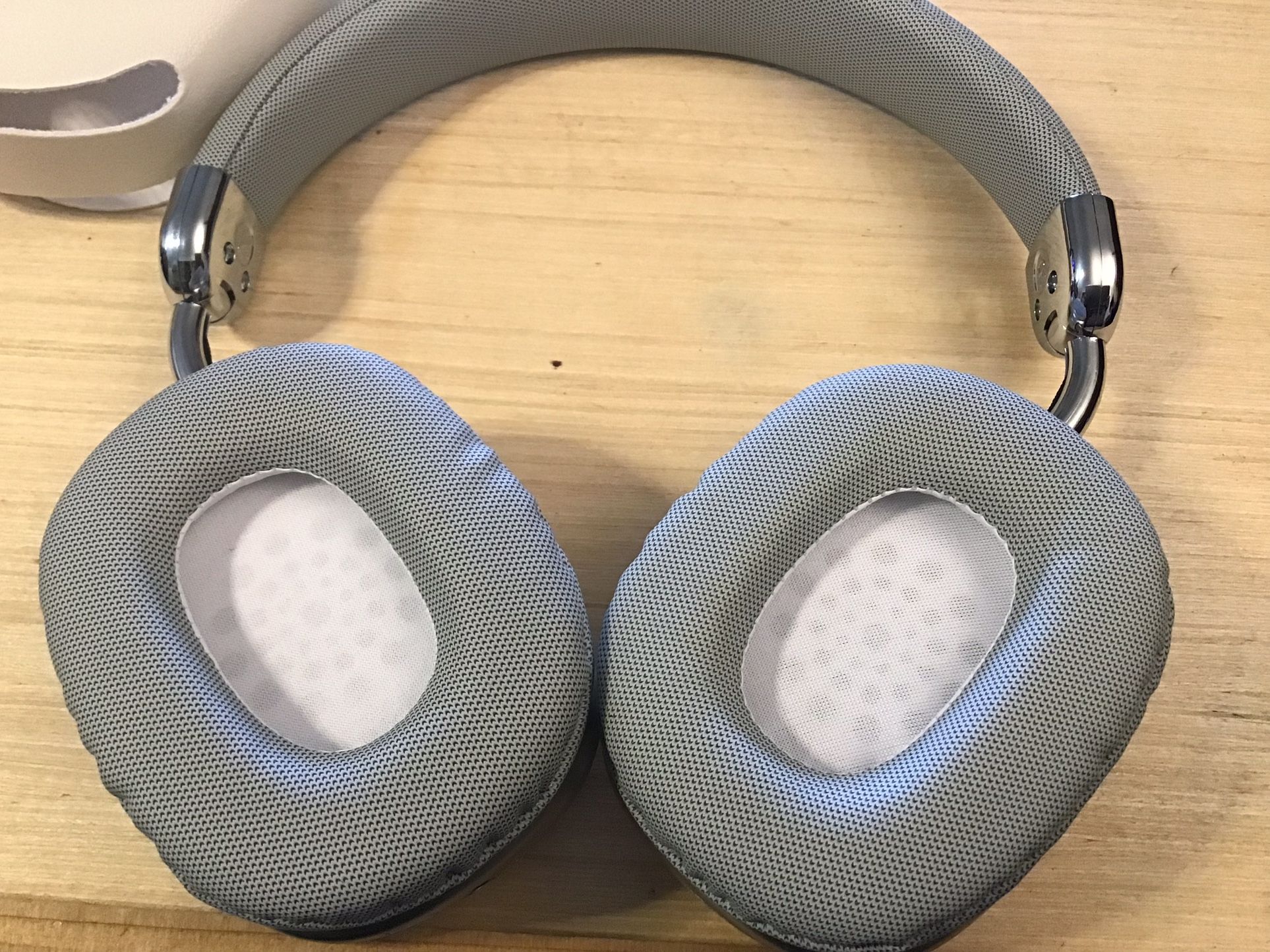 Wireless Headphones No Case