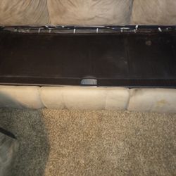 Couch with pull out bed