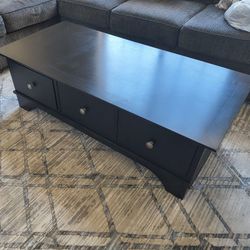 Pottery Barn End Tables & Coffee Table 