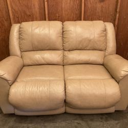 Electric Real Leather Recliner Loveseat Couch - FREE DELIVERY 