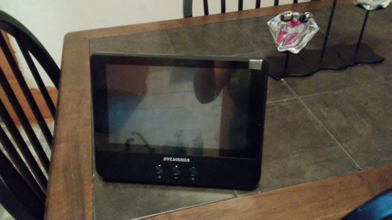 DVD / TABLET PLAYER
