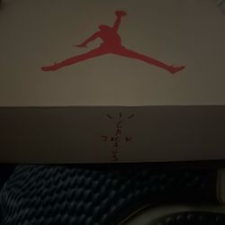 Travis Scott British Khaki/Bright Crimson 6’s