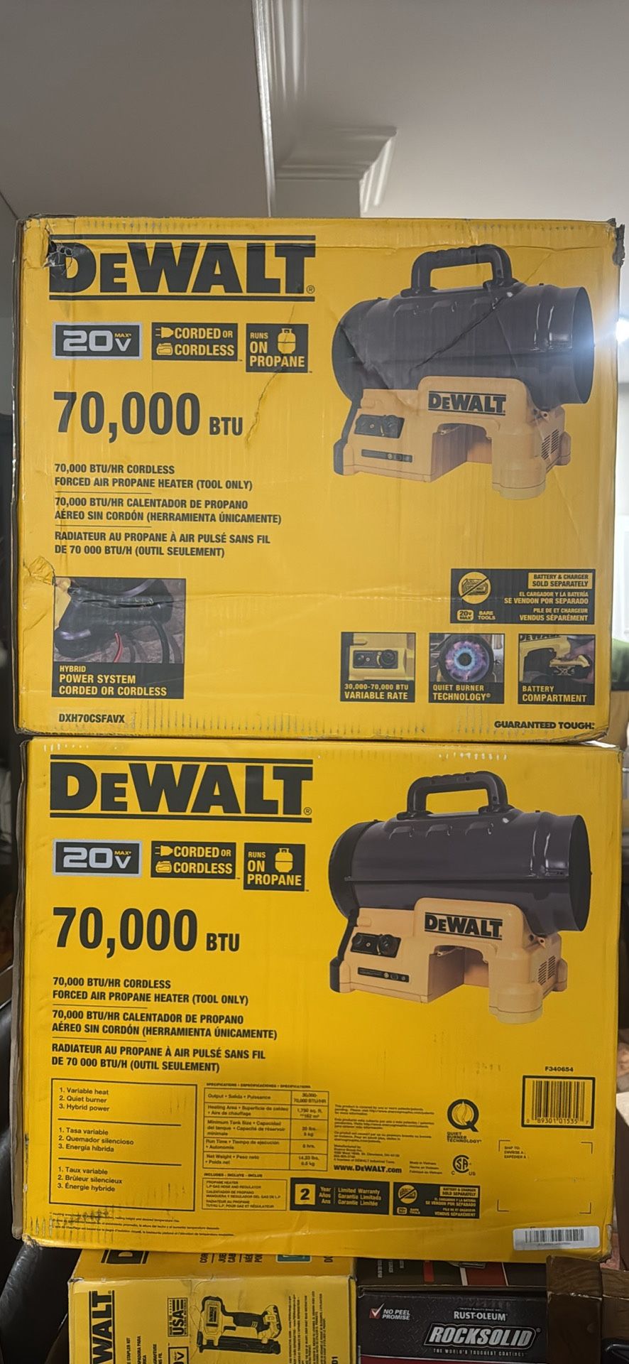 Dewalt 70000-BTU heaters