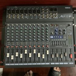 Yamaha MX 12/4 GOOD AS NEW!