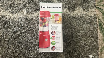 Hamilton Beach- Red- Personal Blender With Travel Lid- NEW