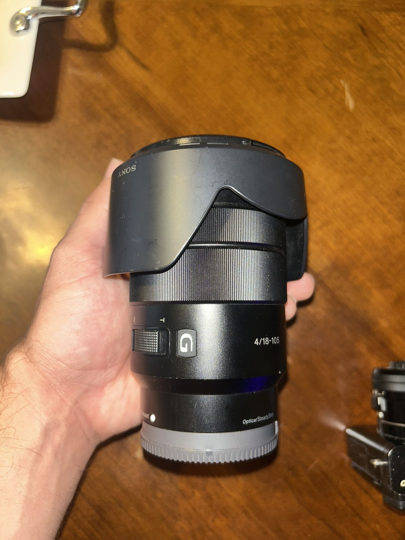 Sony E PZ 18-105mm F4.0 G OSS Power zoom Lens E mount