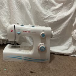 New singer sewing machine