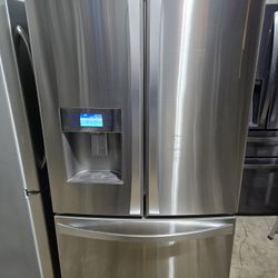 French Door Refrigerator Kenmore 