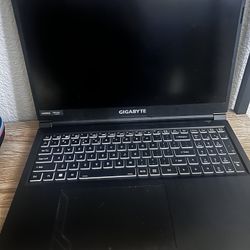 Gigabyte G6 KF 16” gaming laptop. i7-13620H, RTX 4060, 32GB RAM, 1TB SSD, 165Hz display