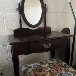 Vanity mirror