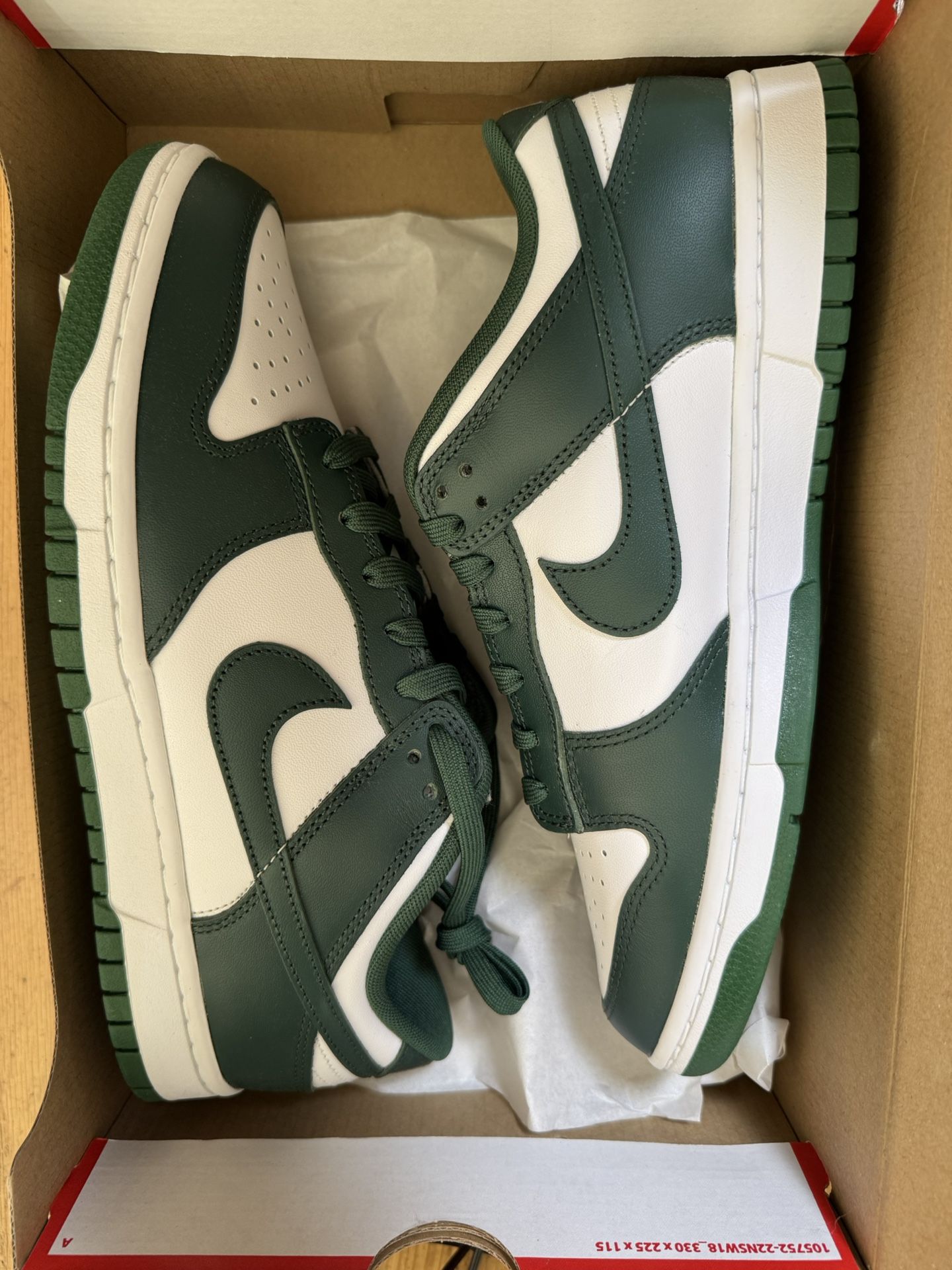 Nike Dunk Low “Michigan State”