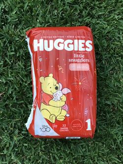 Huggies Little Snugglers Size 1 Disney Baby Infant Newborn Diapers 32 Count Winnie the Pooh Bear