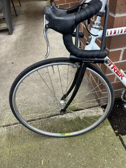 Vintage Trek 1400 Road Bike