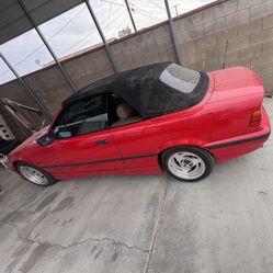 1998 BMW 323i Convertible 