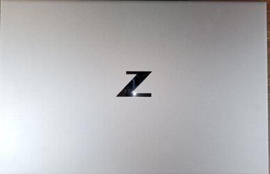 HP ZBook Studio G7 i7-10850H NVidia Quadro RTX 4000 32GB RAM