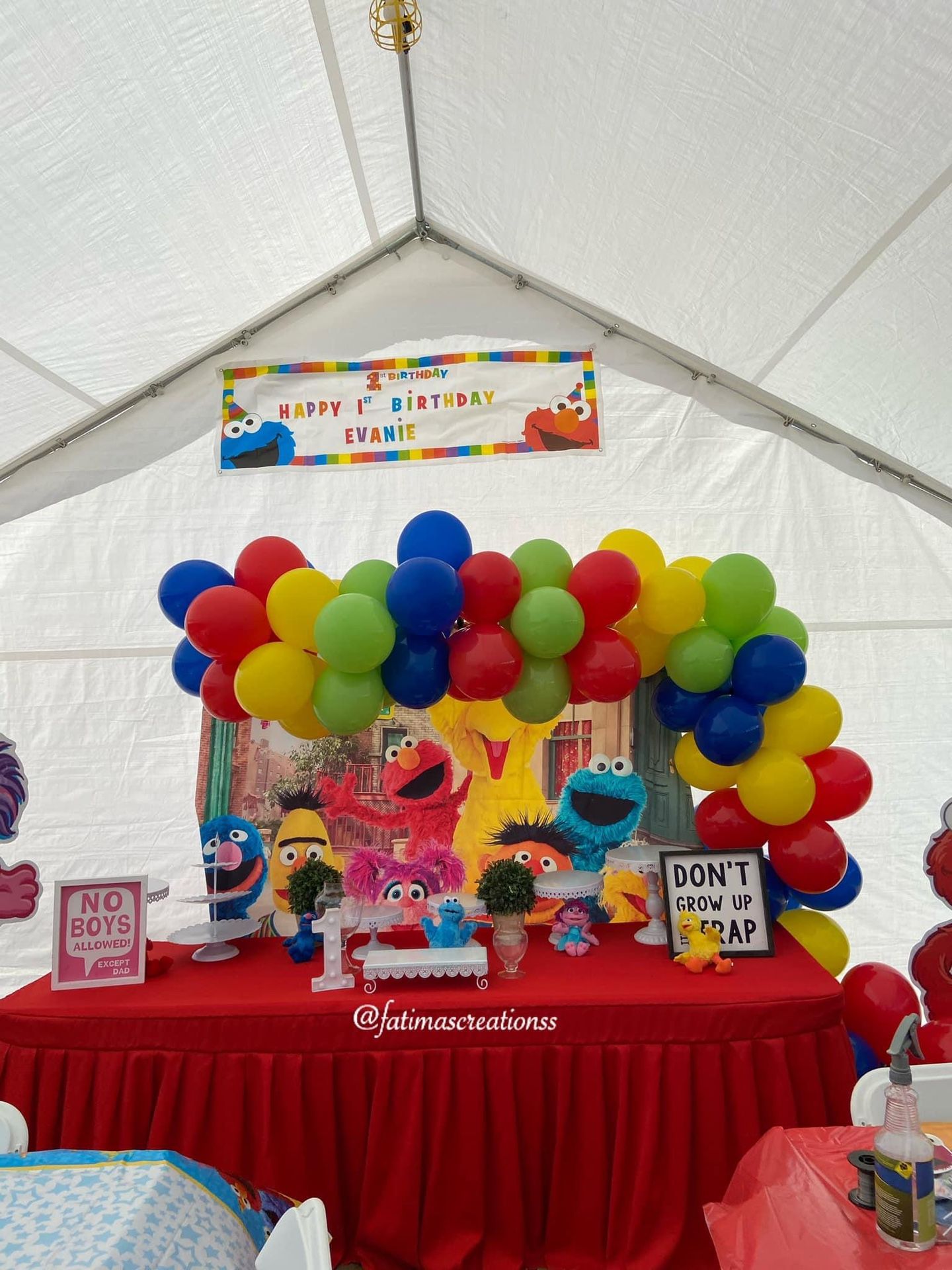 Sesame Street candy table ✨🙌🏻treats and candy included