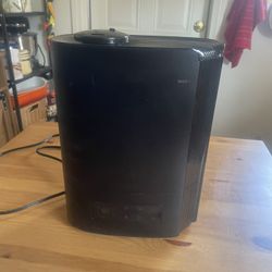 Humidifier/ Essential Oil Diffuser/ Works Great